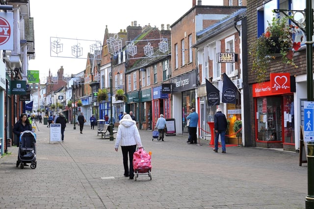Horsham is the most popular region of West Sussex, receiving a net migration rate of 640 people in the past year