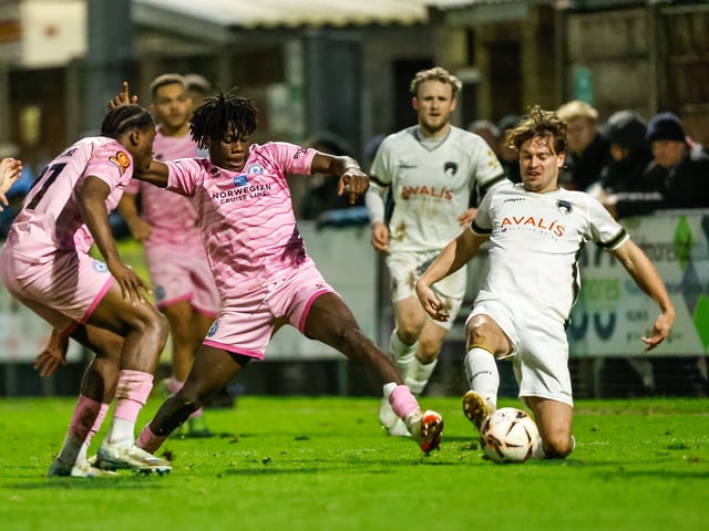 Weston-super-Mare v Eastbourne Borough, National South