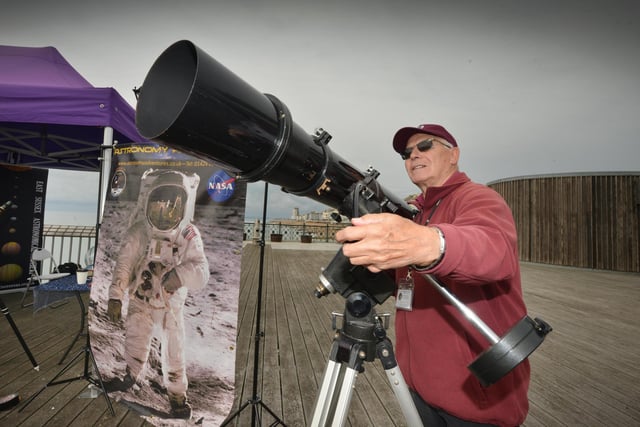 Space for Everyone event on Hastings Pier. A member of Astronomy Adventures UK.
