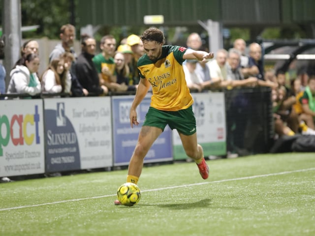 Horsham v Chichester City