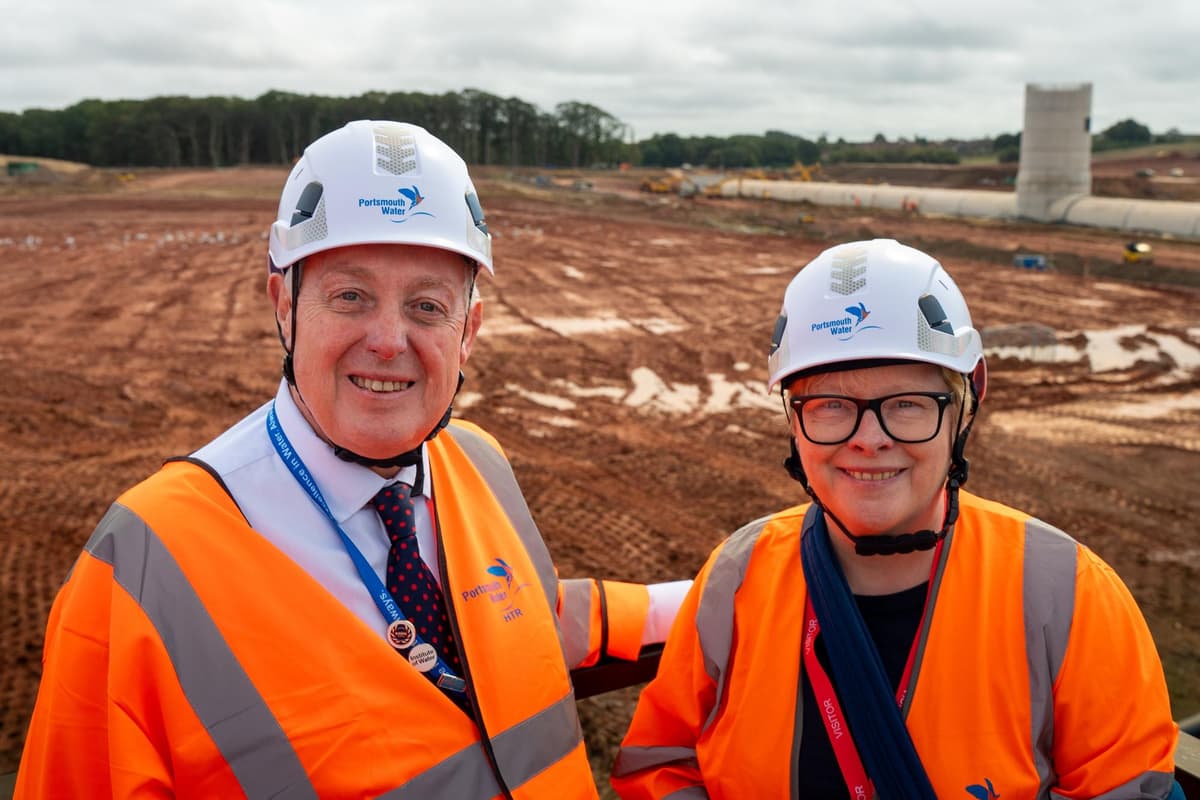 Environment Secretary visits reservoir project set to supply drinking ...