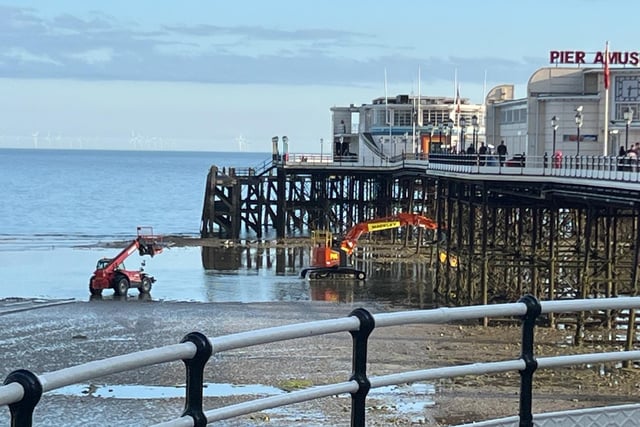 Routine maintenance works have been carried out at Worthing Pier – which has been named among the most ‘Instagrammable piers’ in the UK.