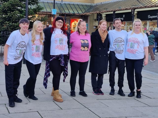 Tamzin Abbott, mother of 14-year-old Phoebe Macias, with Hastings MP Helena Dollimore, and the dancers at the dance-themed event