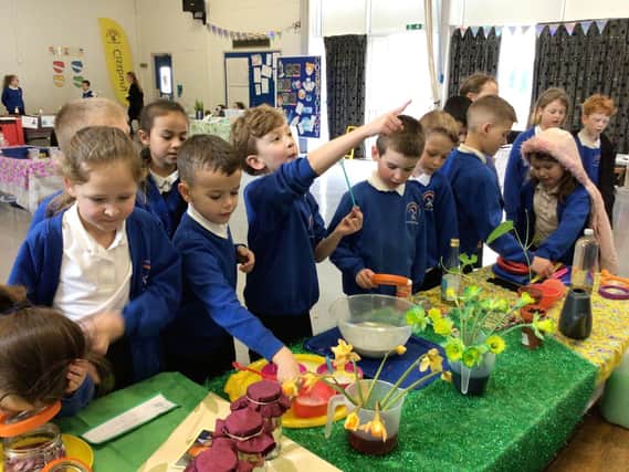 Durrington Infant & Junior Federated Schools held a science week full of activities.