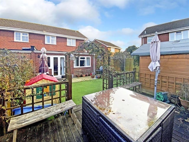 This extended family home in Littlehampton is in good condition throughout. It has just come on the market with Glyn Jones priced at £390,000.
