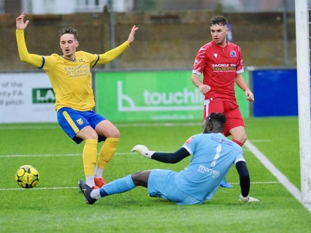 Lancing v Broadbridge Heath