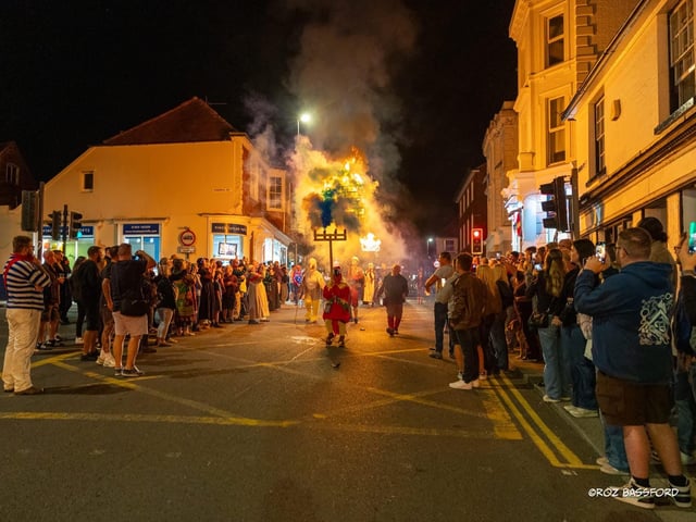 Uckfield Carnival and Bonfire