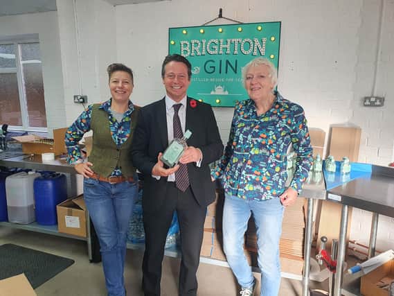 Uckfield-based Tiny Box Company – the UK’s largest eco-friendly e-commerce gift box company – and award-winning small batch distillery Brighton Gin were visited by trade minister Nigel Huddleston.