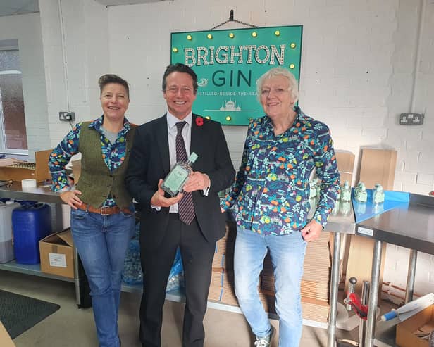 Uckfield-based Tiny Box Company – the UK’s largest eco-friendly e-commerce gift box company – and award-winning small batch distillery Brighton Gin were visited by trade minister Nigel Huddleston.