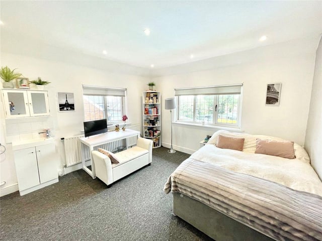Arlington Road East, Hailsham