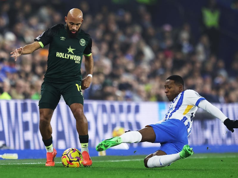Defended well enough and enjoyed his tussle with Bryan Mbeumo but saw little of his attacking play with Mitoma.