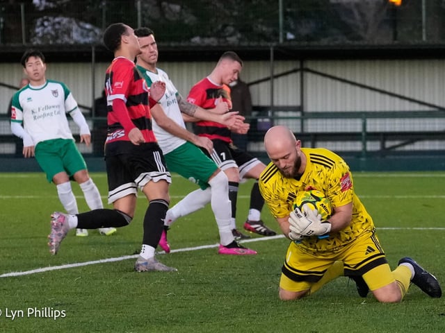 Rocks v Bedfont