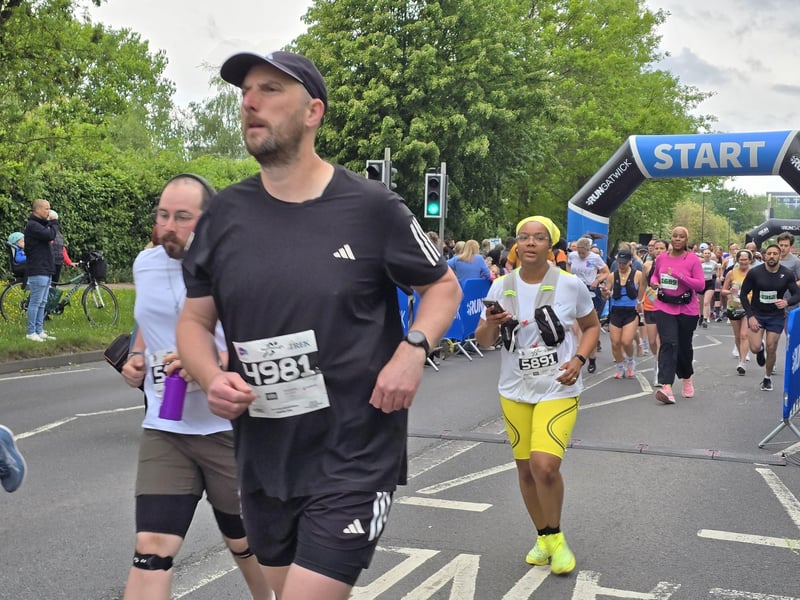 Run Gatwick 2026 half marathon and 5k