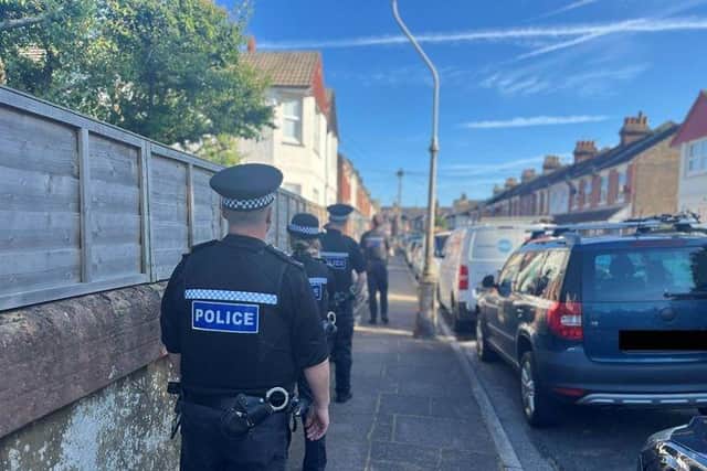 Three people arrested following motorcycle theft in Eastbourne