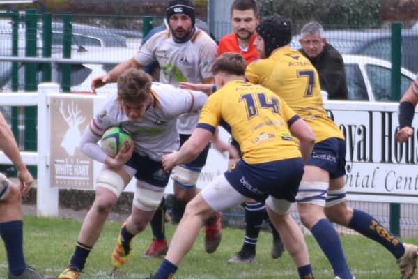 Action from Worthing Raiders' win at Henley | Picture: Colin Coulson