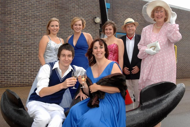 The cast of Anything Goes in 2008