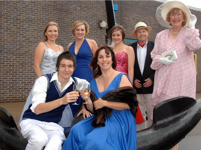 The cast of Anything Goes in 2008