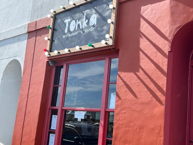 Tonka restaurant and bakery