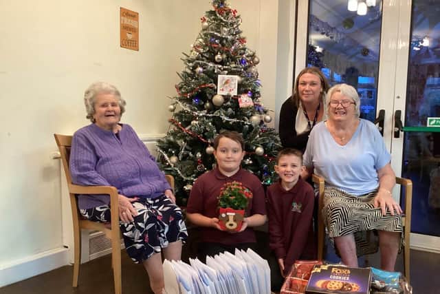 Churchwood Primary Academy with residents at Bethune Court