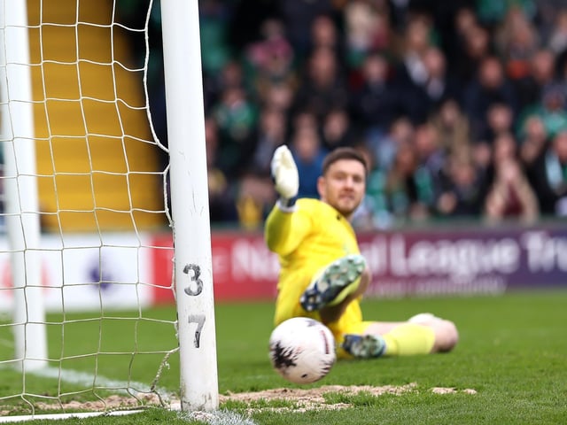 Action from Worthing's National South win at Yeovil