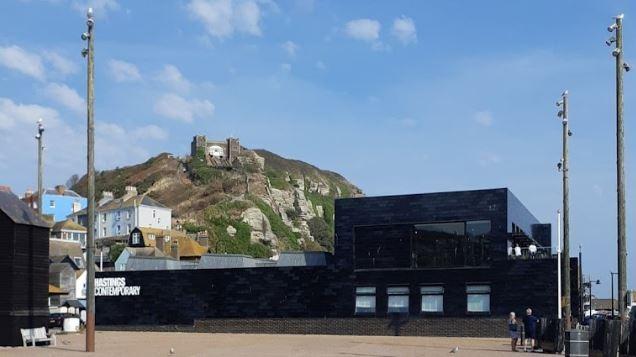 Admire modern and contemporary art in a stunning seaside setting. Information from Hastings Contemporary