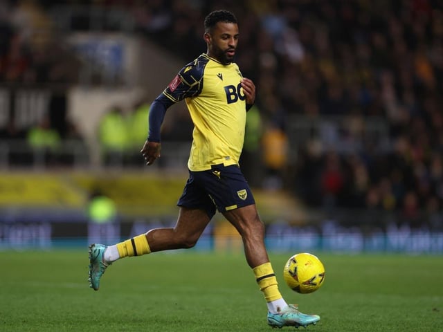 Dutchman Djavan Anderson began his career at Ajax and has also played for Lazio.  After leaving Italian football he joined Oxford United.