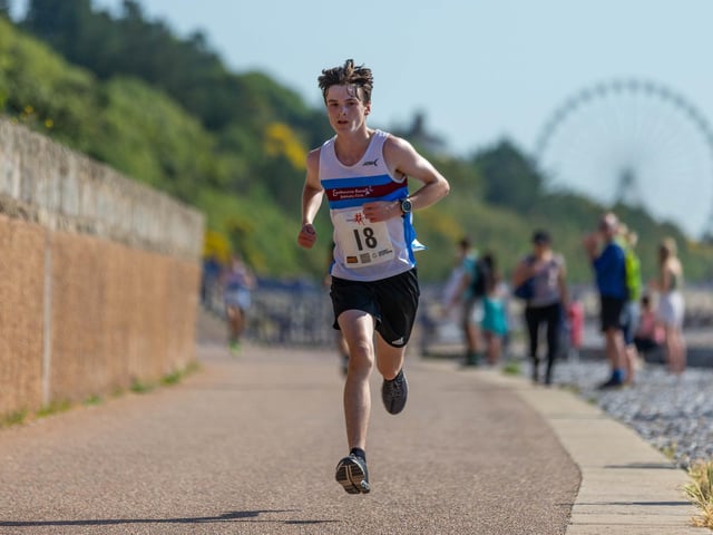 Images by Steven Farley from the 2023 Eastbourne 10k