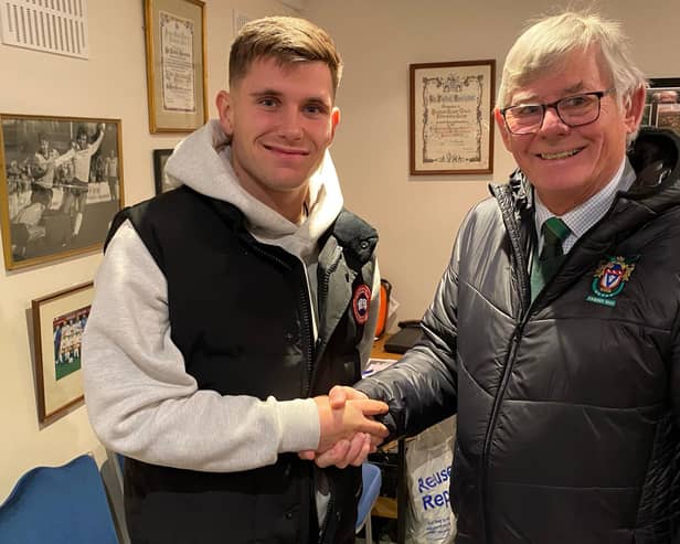 Alfie Bridgman is welcomed to Rocks by general manager Simon Cook | Picture: BRTFC