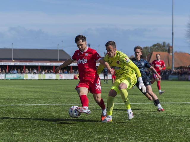 Worthing v Dagenham and Redbridge, National South
