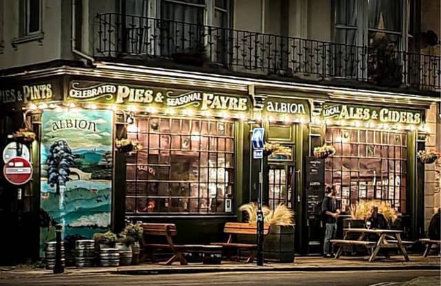 Rated in the number one spot and situated on the seafront in Hastings Old Town. The Royal Albion is known for its live music and events, its range of real ciders and locally brewed beers and is famous for it selection of home-made pies.