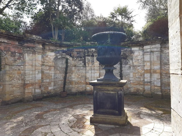 Hever Castle was to the childhood home of Anne Boleyn, King Henry VIII’s second wife.