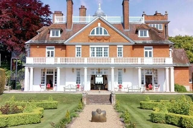 Impressive Saltcote Place