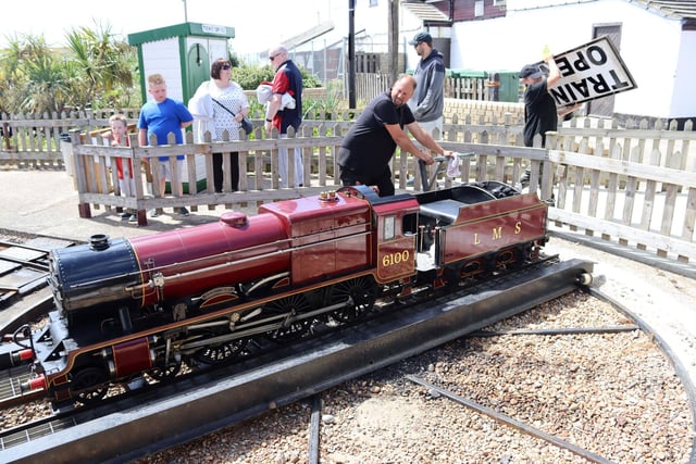 The Royal Scot on the turntable at Marine Parade