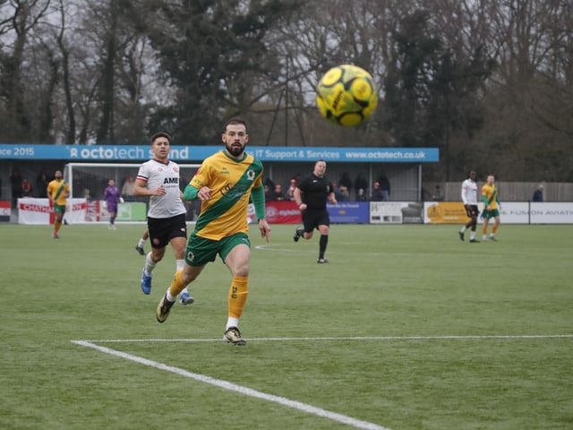 Promotion-chasing Horsham FC were held to a 1-1 draw at home by visiting Chatham Town