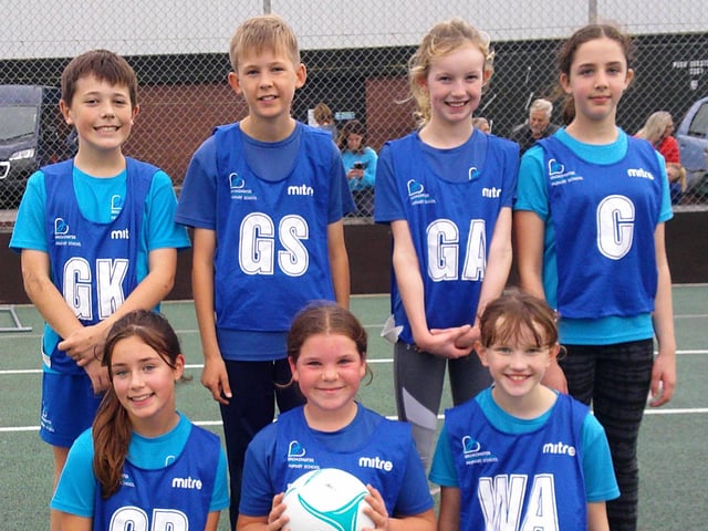Year 6 netball