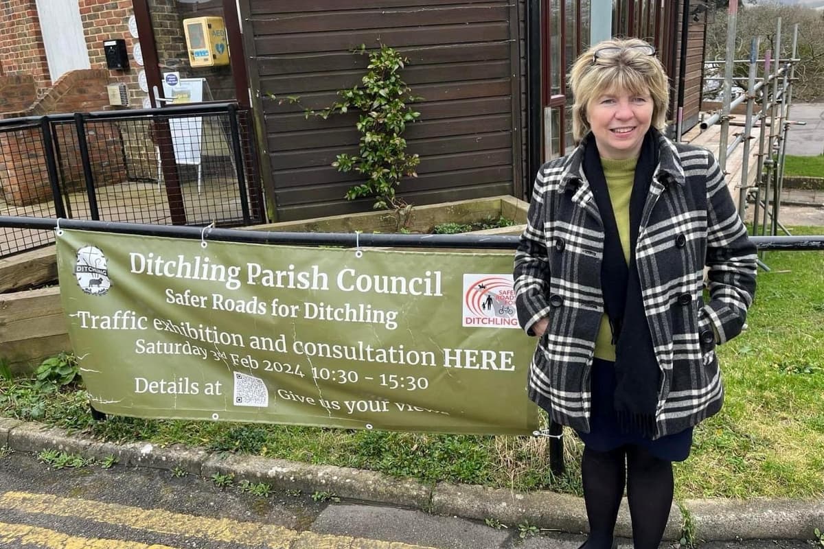 Lewes MP attends meeting about road safety in Ditchling: residents urged to take part in consultation 