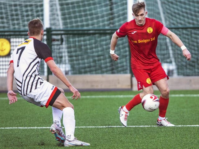 Newhaven went out of the FA Vase in the second round on Saturday, losing 4-1 to Deal Town. Photographer Paul Trunfull was there to catch the action.