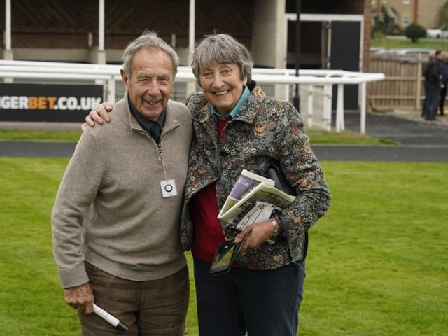 Fontwell Park jump racing action, October 2026