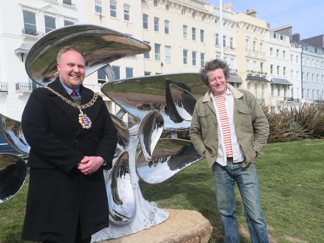 Official unveiling of the new Leigh Dyer sculpture, which is called Marina, on St Leonards seafront. Photo by Roberts Photographic.