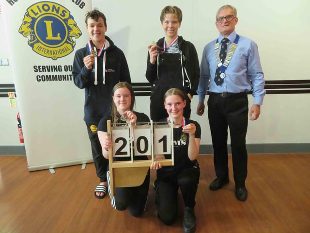 Tanbridge House School team 3