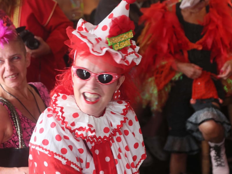Frock Up Friday 2024 in Hastings. Photo by Roberts Photographic