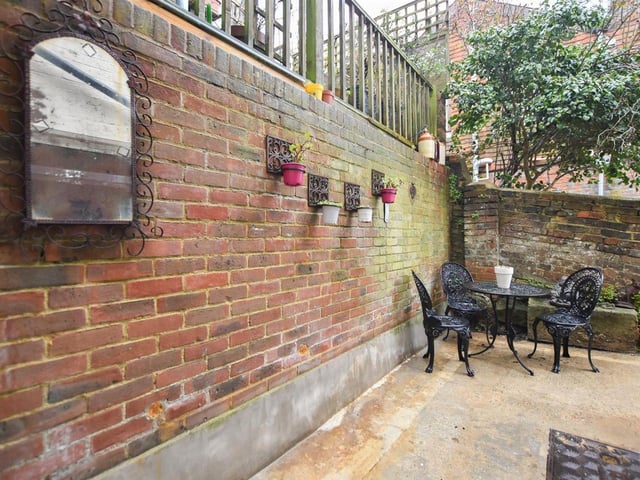 The courtyard garden