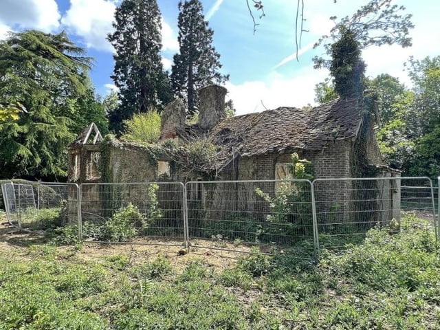 The property is said to be in a 'dangerous condition' and viewing is by appointment only
