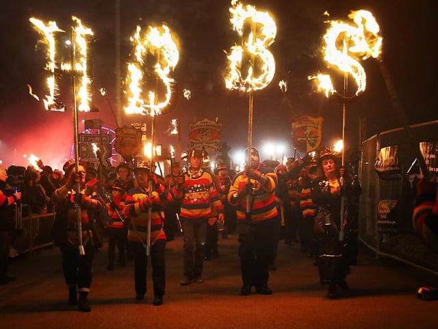 Hastings Bonfire 2026. Photos by Andrew Clifton