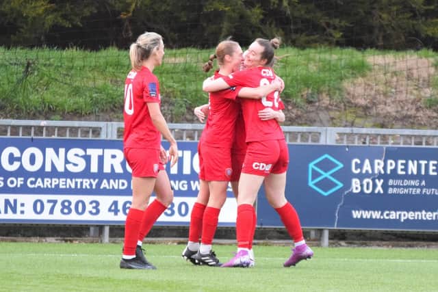 Worthing celebrate their goal | Picture: Onerebelsview