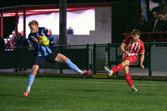 Steyning on the attack v Crowborough | Picture by Max Spanner