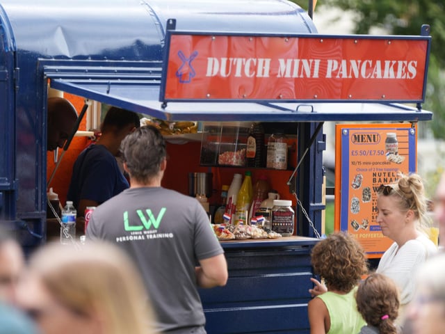 WORTHING FOOD FESTIVAL STEYNE GARDENS ON ALL WEEKEND 10TH 11TH OF SEPTEMBER :Worthing Food and Drink Festival 2022. Picture by Eddie Mitchell