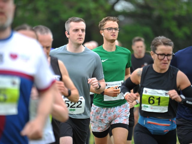 Burgess Hill 10k section of the May bank holiday weekend Mid Sussex Marathon.
Event - Burgess Hill Mid Sussex 10K.
HR26050501. Pic Hollie R/Iconic Media Group : Burgess Hill races at the 2026 Mid Sussex Marathon