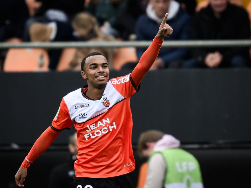 Eli Junior Kroupi made his professional debut for FC Lorient in June 2023 during a Ligue 1 match against Strasbourg. This made him the youngest player in his club's history. In September 2023, the striker scored his first Ligue 1 goal for Lorient in a 5-3 away defeat against Nantes, to become the youngest scorer in club's history. A month later, on October 8, after scoring twice in a 3-3 draw at Lyon, he became the youngest player to score a brace in Ligue 1 at 17 years old and 107 days.