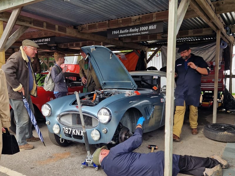 Images from Sunday at Goodwood Revival 2025